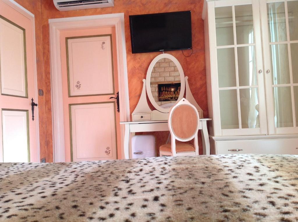 Bed And Breakfast Al N. 1 San Martino Buon Albergo Zimmer foto